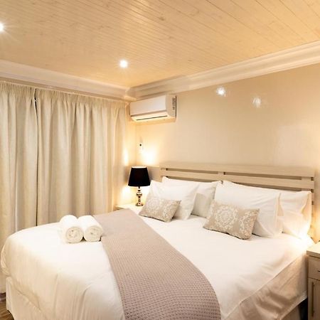 Grand House Lodge And Spa Jeffreys Bay Exterior foto