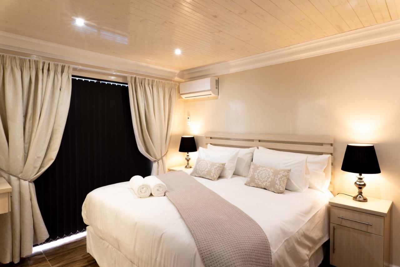 Grand House Lodge And Spa Jeffreys Bay Exterior foto